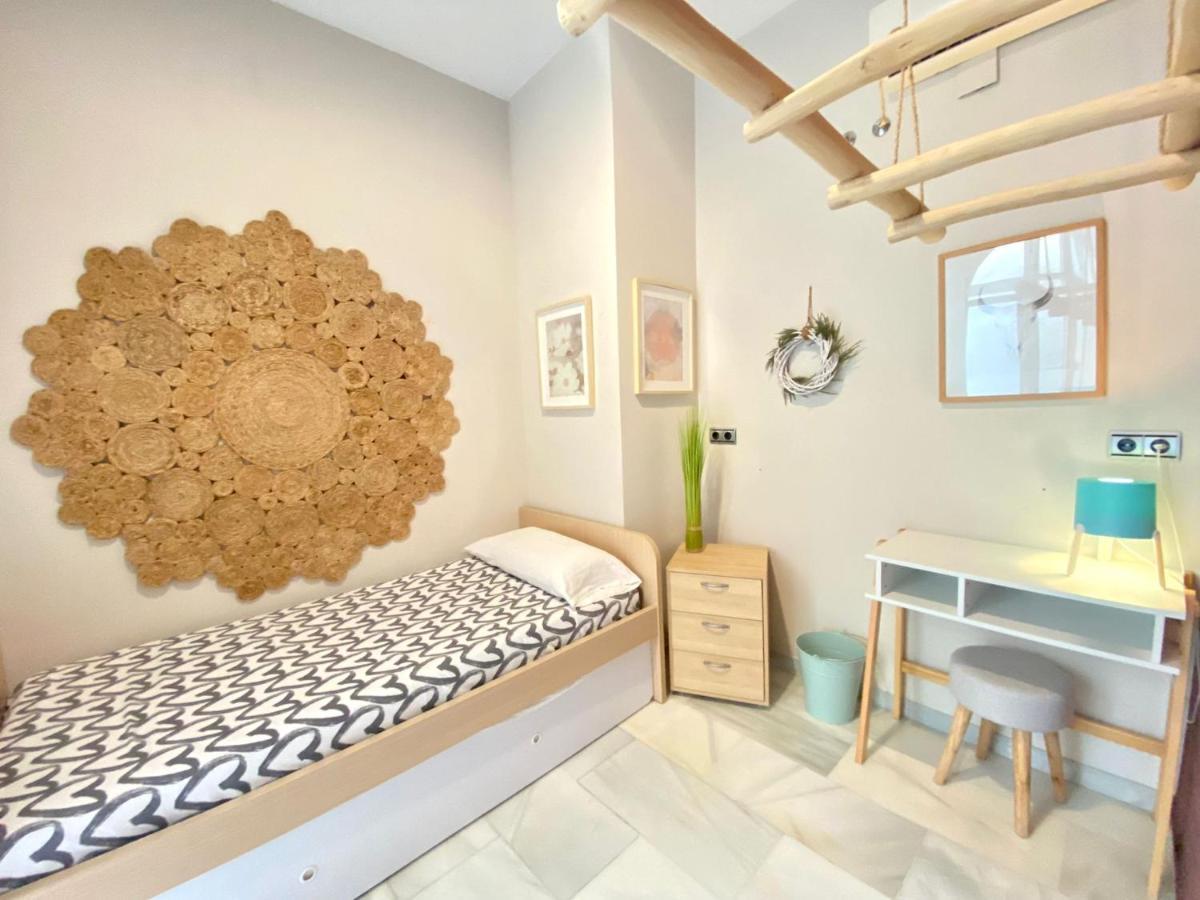 Apartamento Colon 1451 - Pleno Centro Y Wifi Gratis Cádiz Eksteriør billede