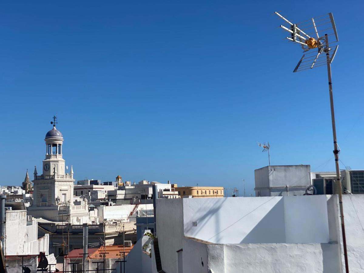 Apartamento Colon 1451 - Pleno Centro Y Wifi Gratis Cádiz Eksteriør billede